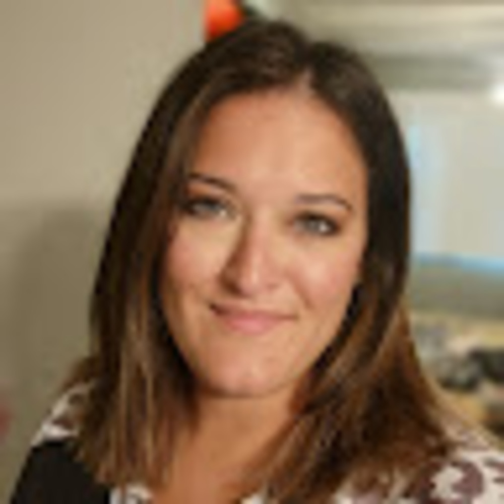 Meet your Posher, Leslie